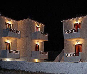Laza Beach Inn Hotel Skála Extérieur photo